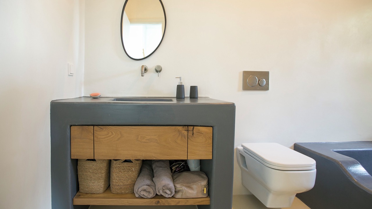 Photo of Bathroom in Drios
