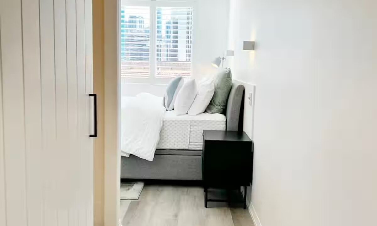 Photo of Bedroom in Kangaroo Point