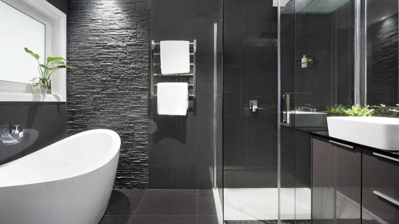 Photo of Bathroom in Kenmore