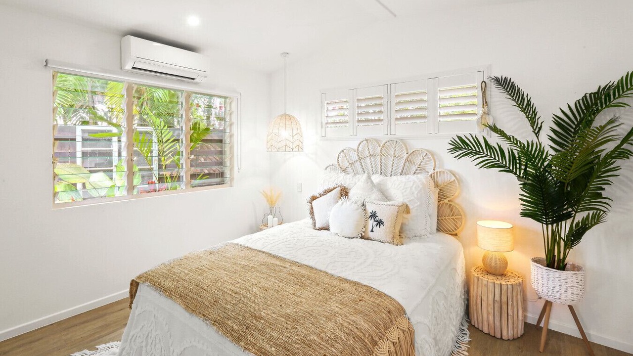 Photo of Bedroom in Clifton Beach