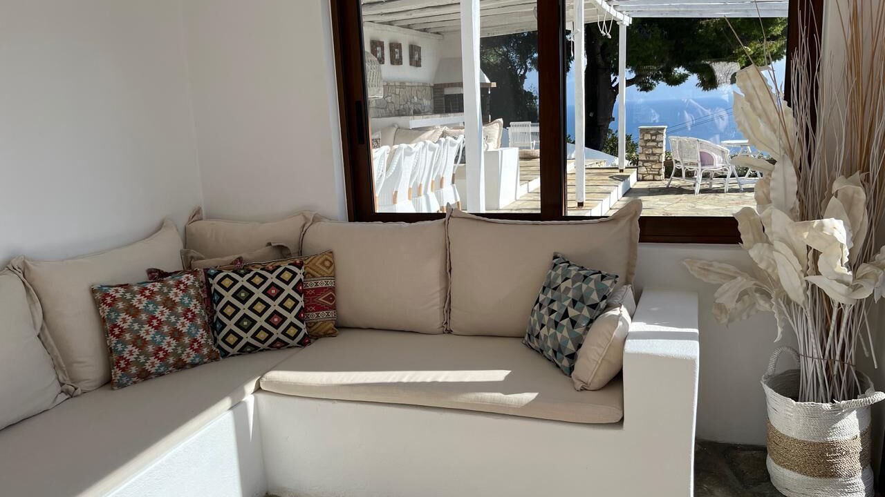 Photo of Livingroom in Kanapitsa