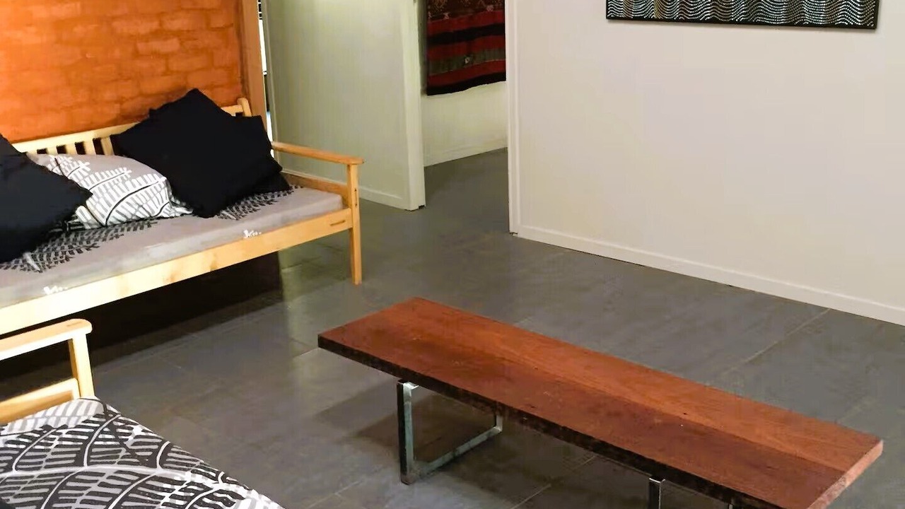 Photo of Livingroom in The Head