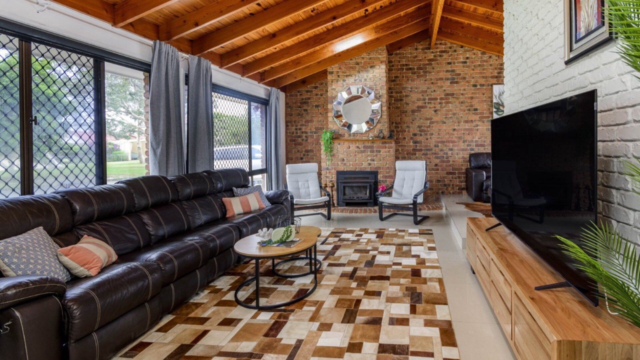 Photo of Livingroom in Banksia Beach