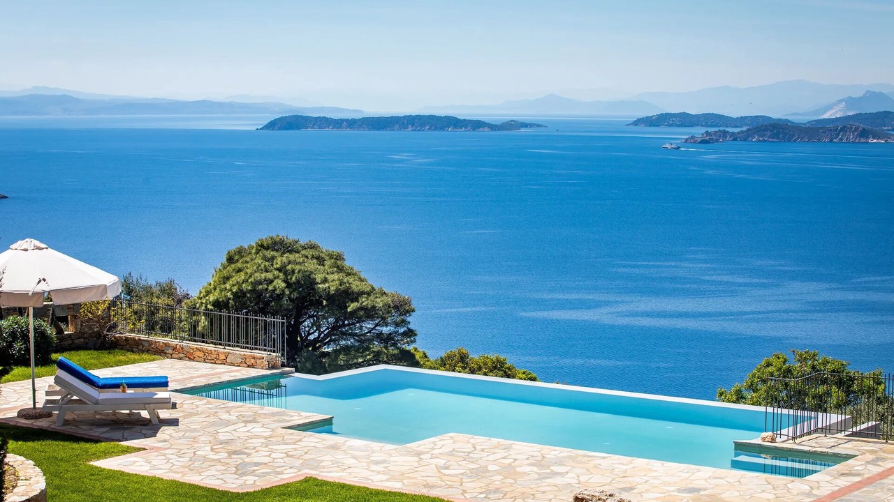 Photo of Outdoor in Glossa