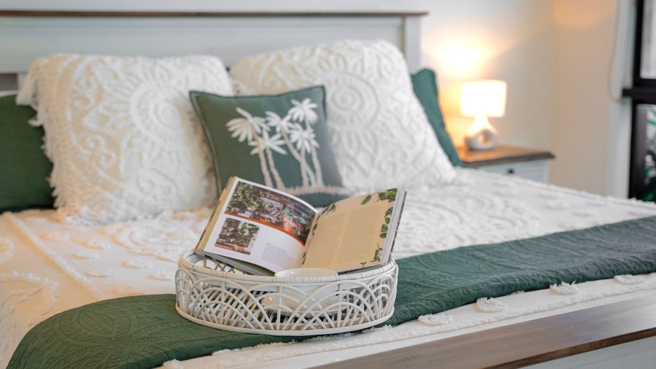 Photo of Bedroom in Trinity Beach