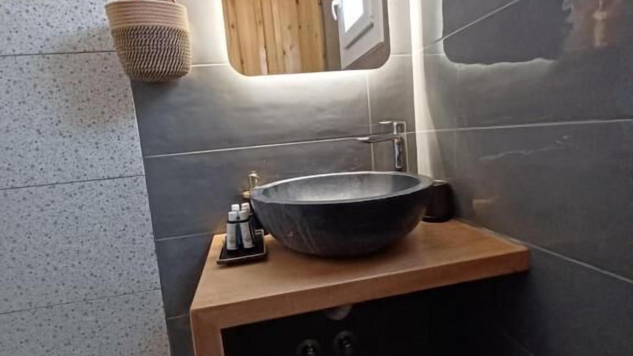 Photo of Bathroom in Paraga