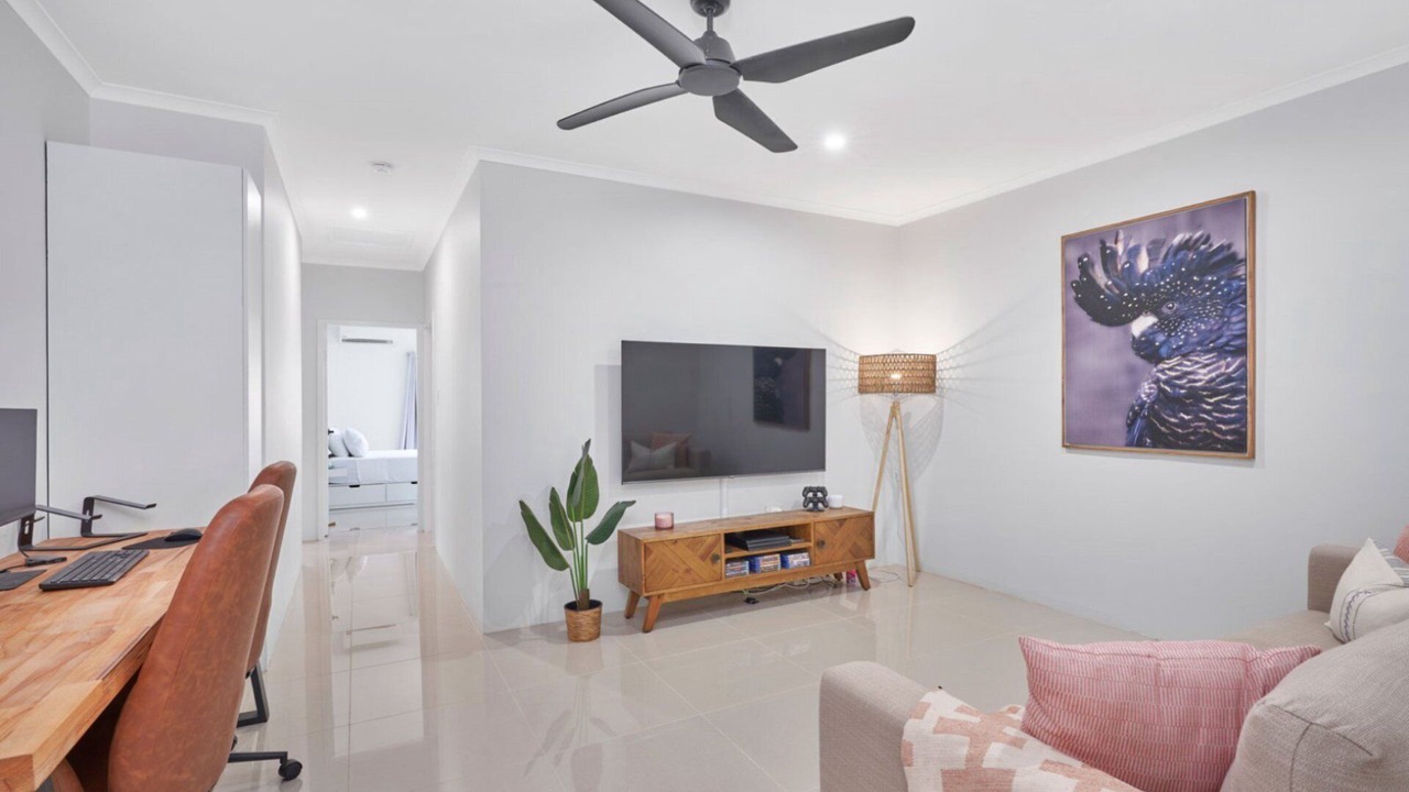 Photo of Livingroom in Palm Cove