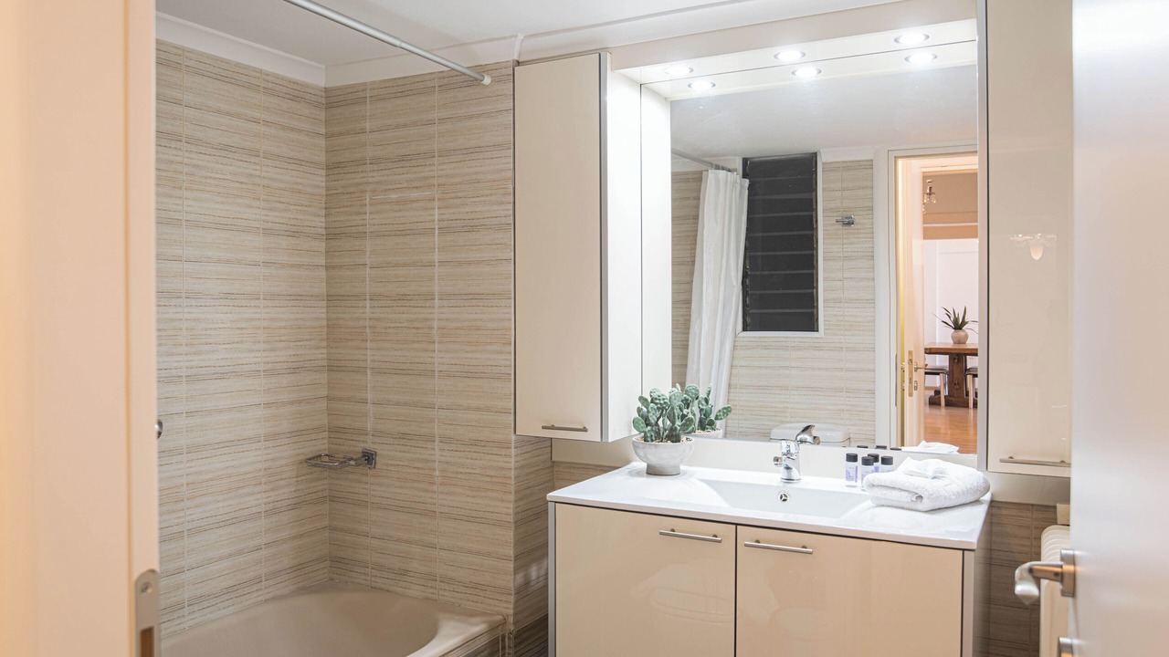 Photo of Bathroom in Itea