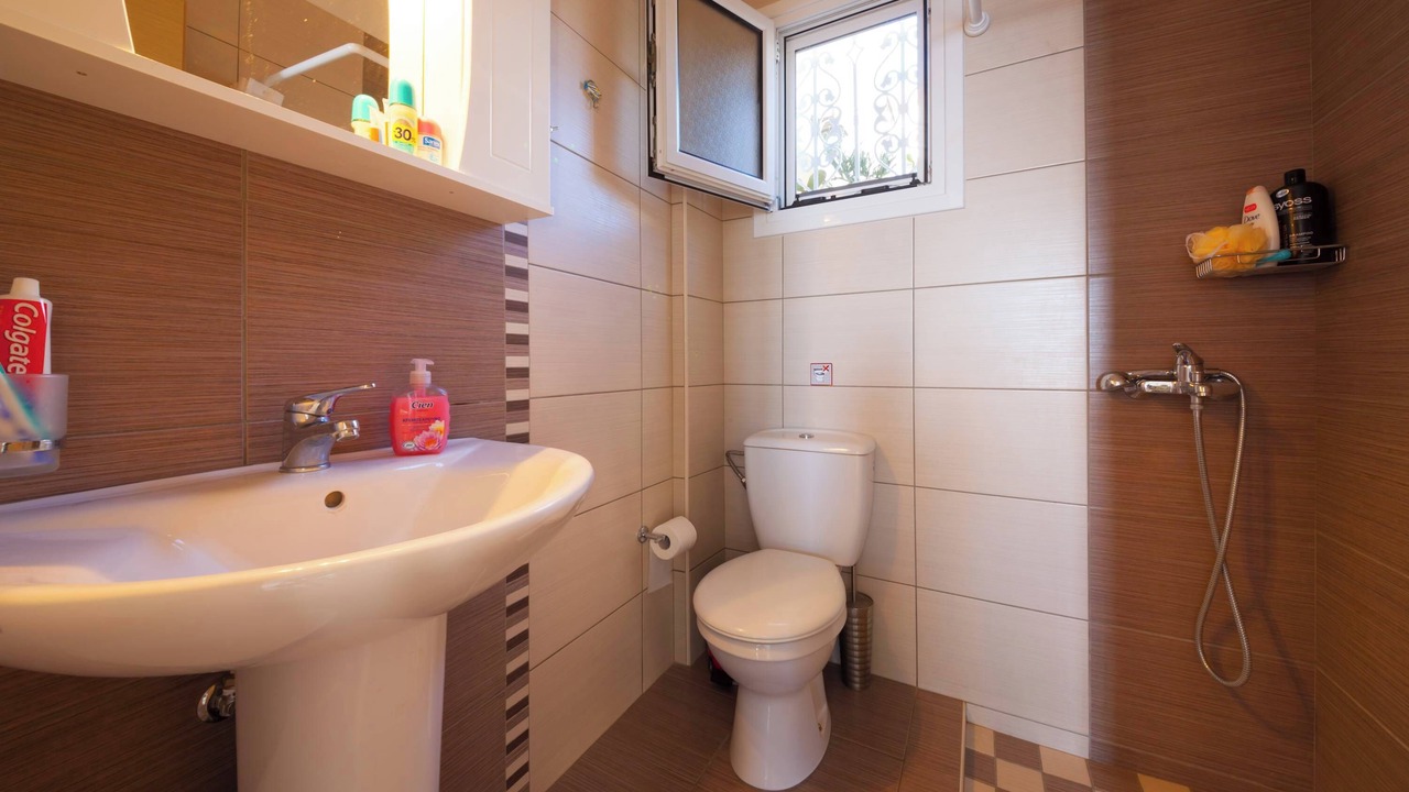 Photo of Bathroom in Agia Kiriaki