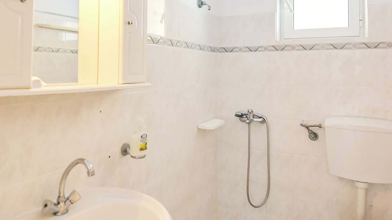 Photo of Bathroom in Patitiri