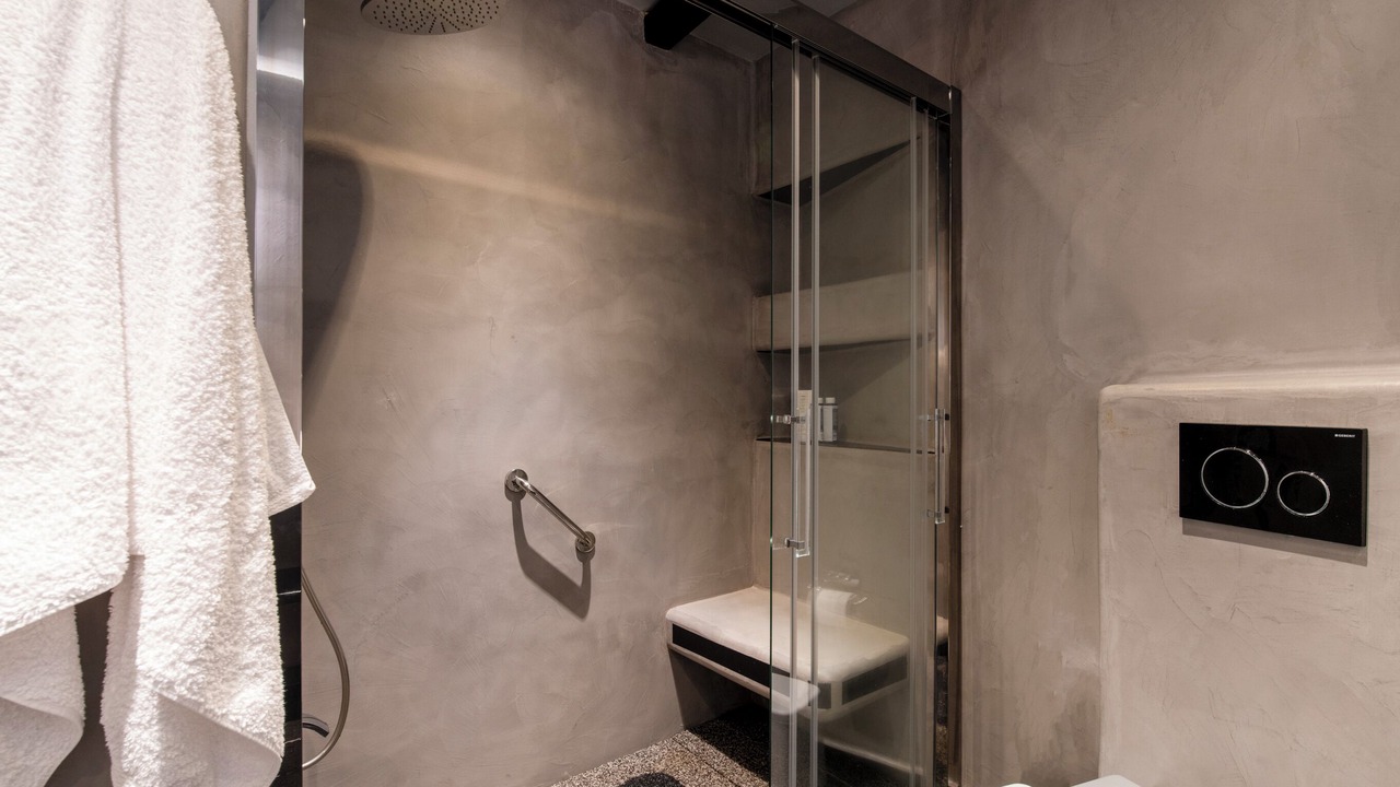 Photo of Bathroom in Ornos