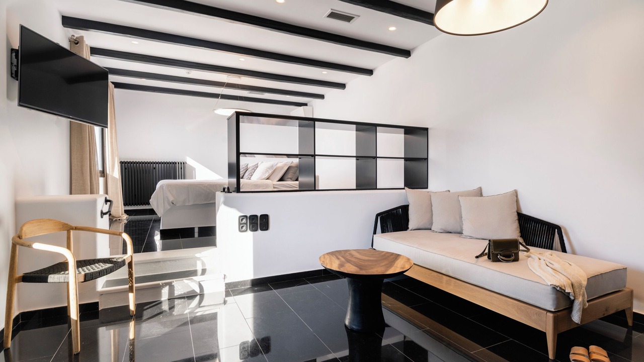Photo of Bedroom in Ornos