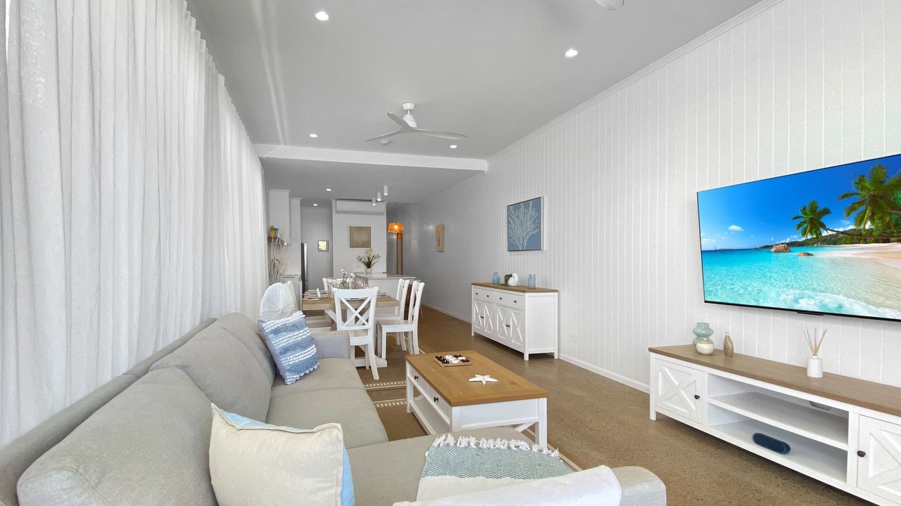 Photo of Livingroom in Nelly Bay