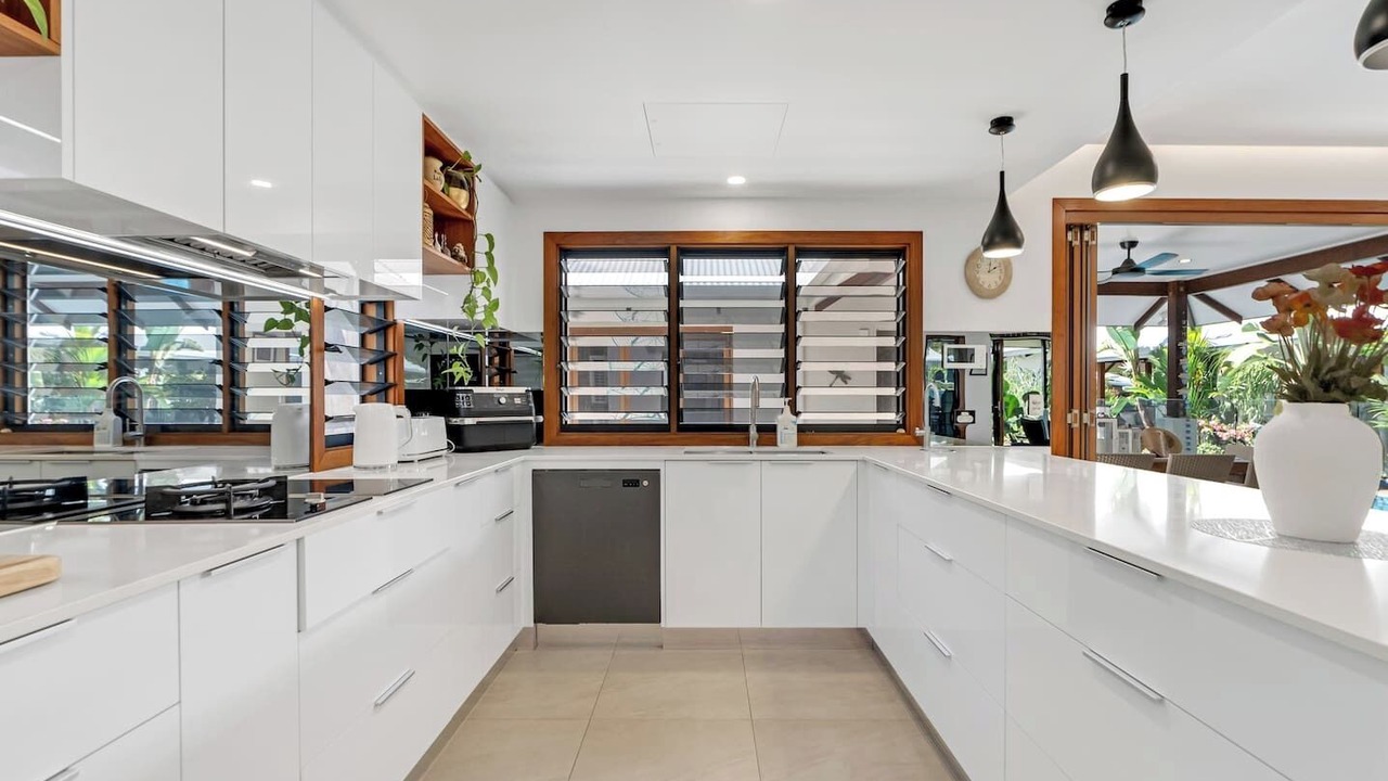 Photo of Kitchen in Trinity Beach