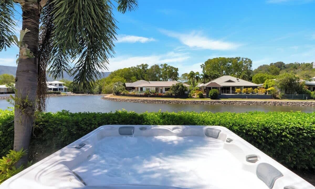 Photo of Outdoor in Trinity Beach
