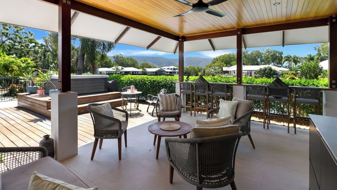 Photo of Patio Balcony in Trinity Beach