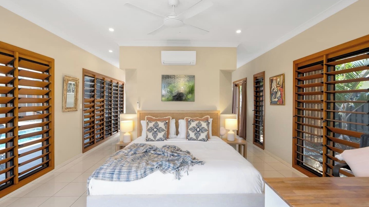 Photo of Bedroom in Trinity Beach