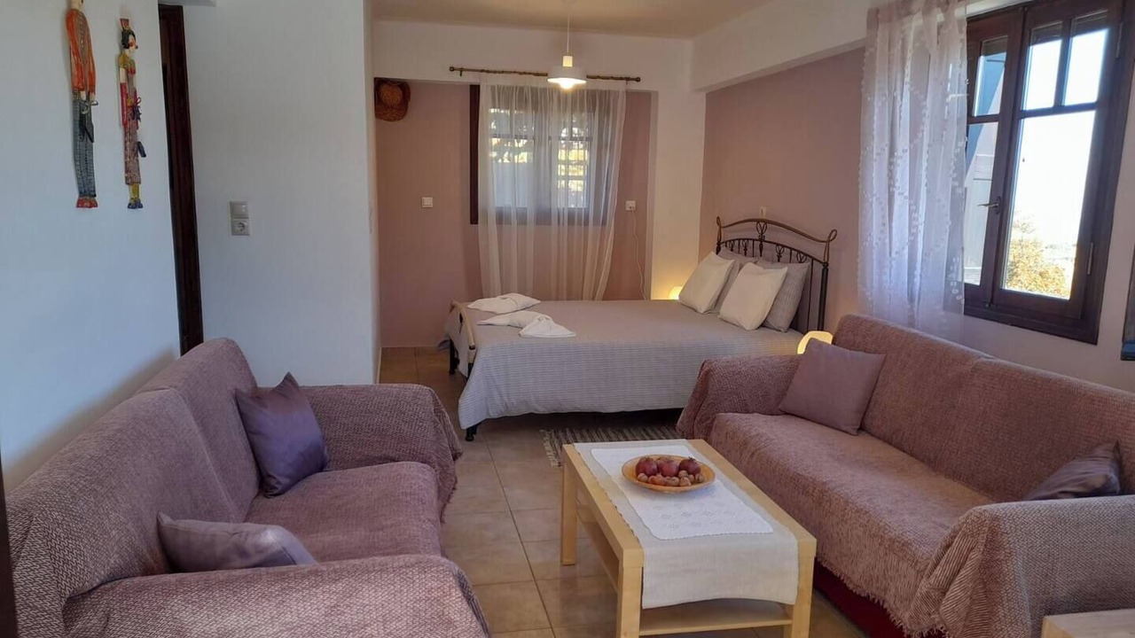 Photo of Livingroom in Egira