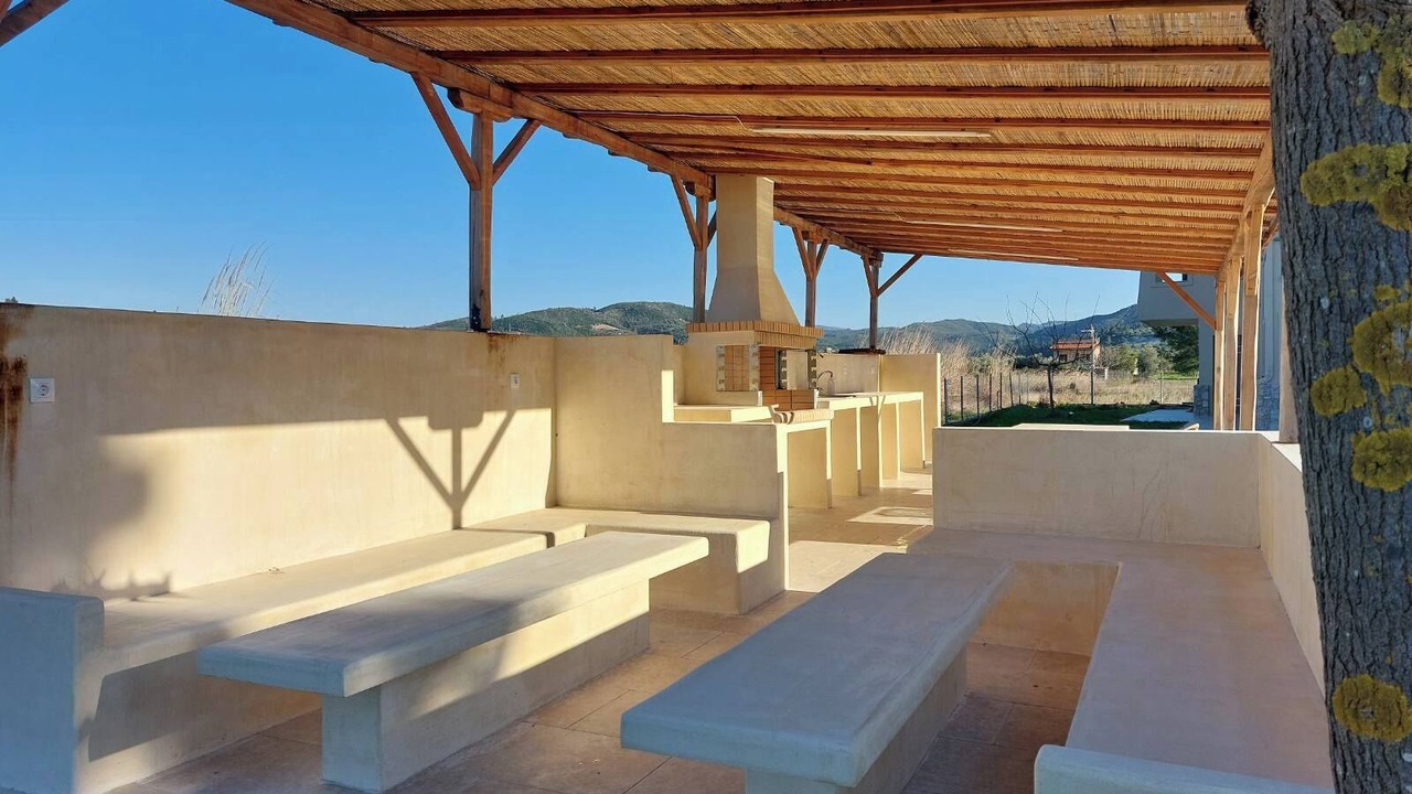 Photo of Patio Balcony in Aravissos