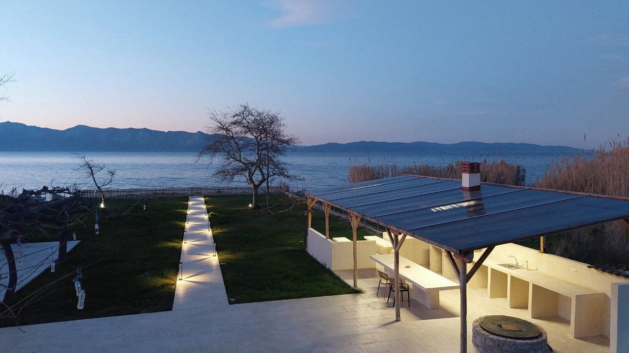 Photo of Patio Balcony in Aravissos