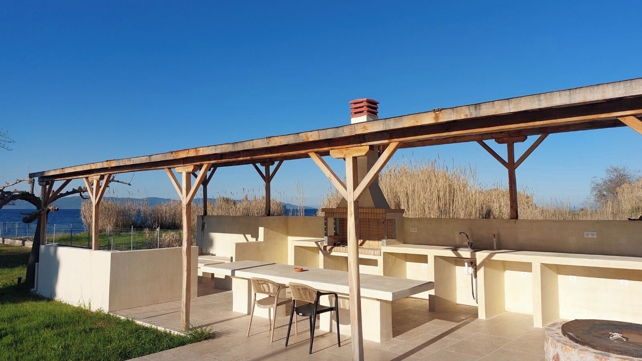 Photo of Outdoor in Aravissos