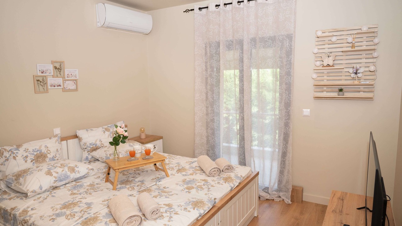 Photo of Bedroom in Aravissos