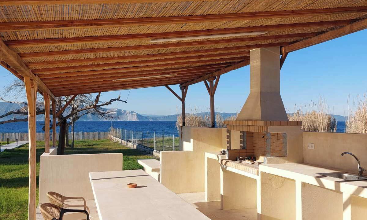 Photo of Patio Balcony in Aravissos
