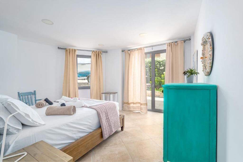 Photo of Bedroom in Poros