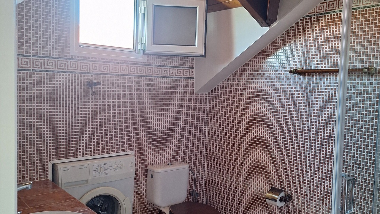 Photo of Bathroom in Kanali