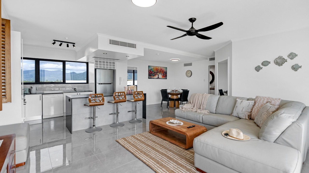 Photo of Livingroom in Cairns North