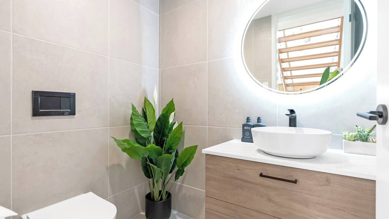 Photo of Bathroom in Clifton Beach