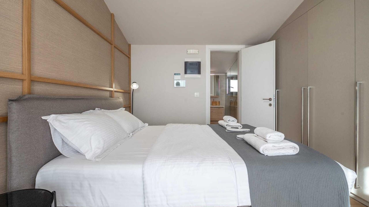 Photo of Bedroom in Moschato-Tavros