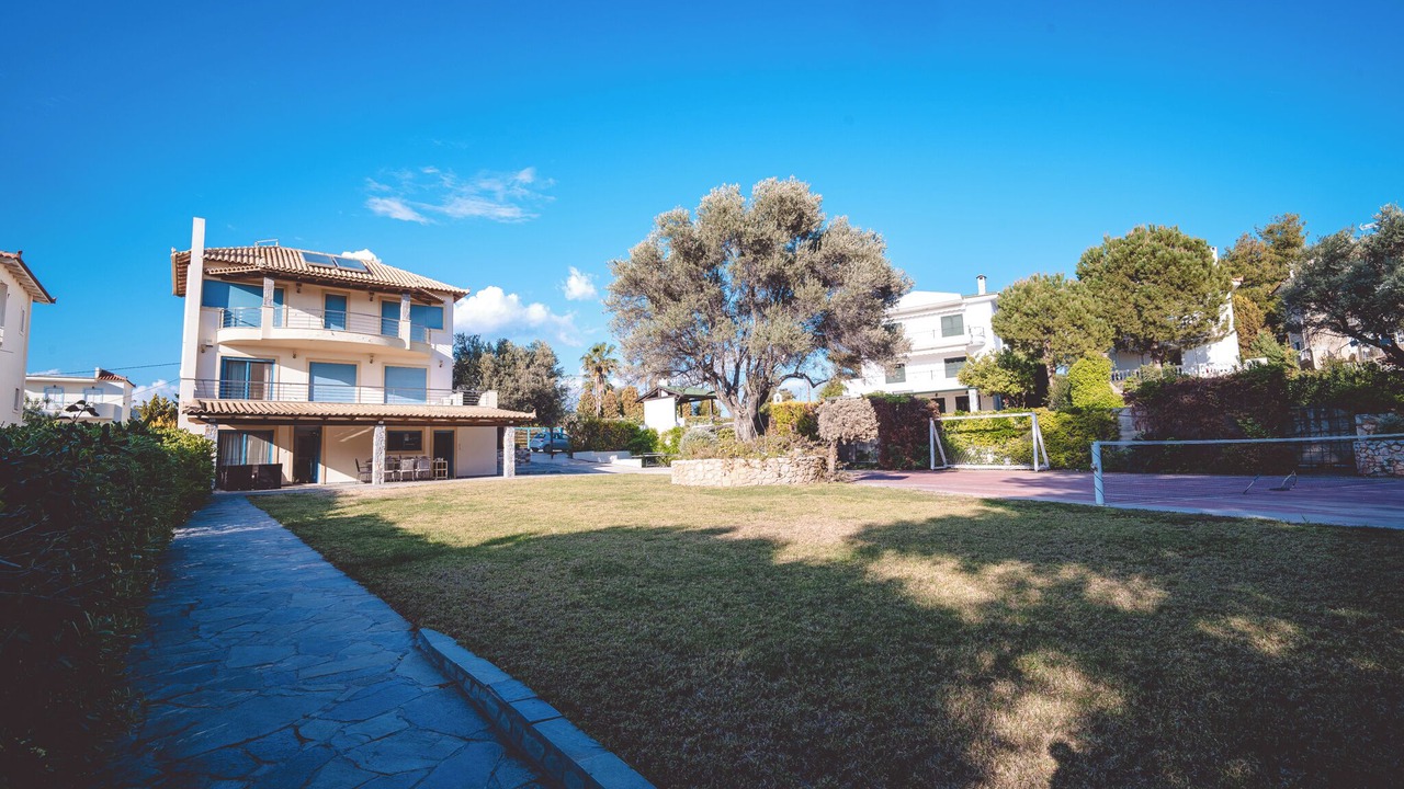 Photo of Outdoor in Eretria