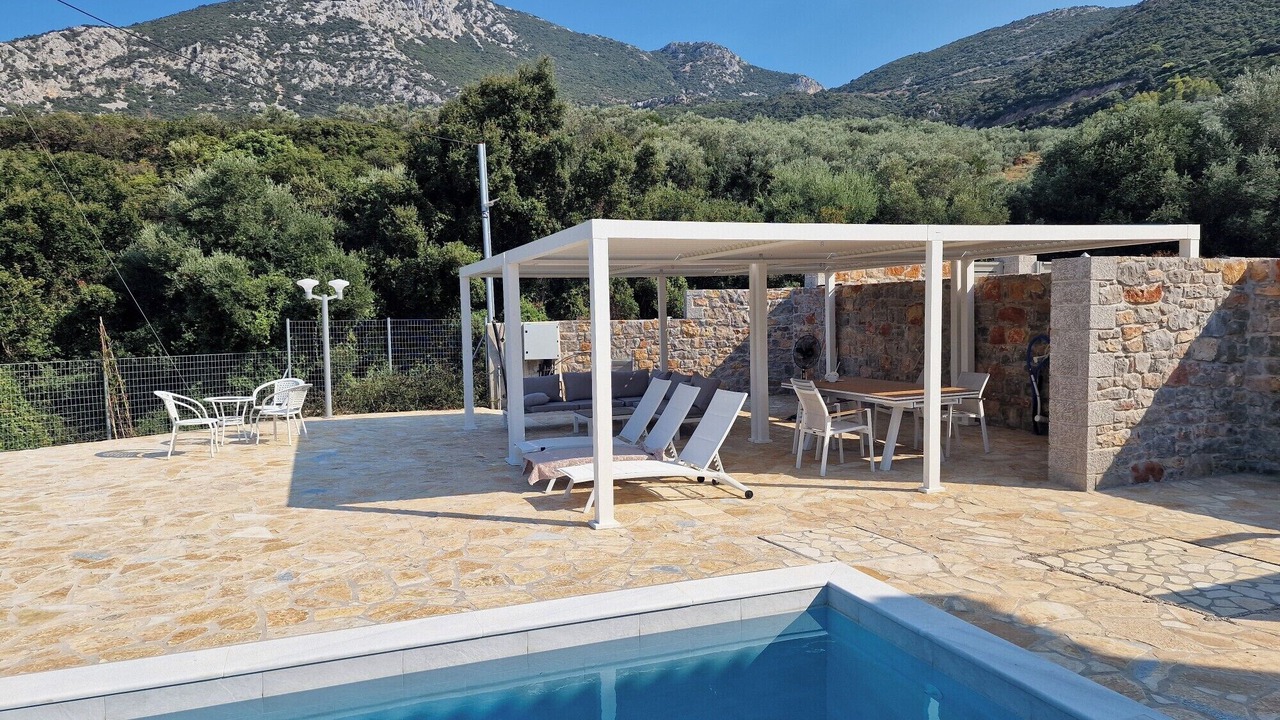 Photo of Outdoor in Melissopetra