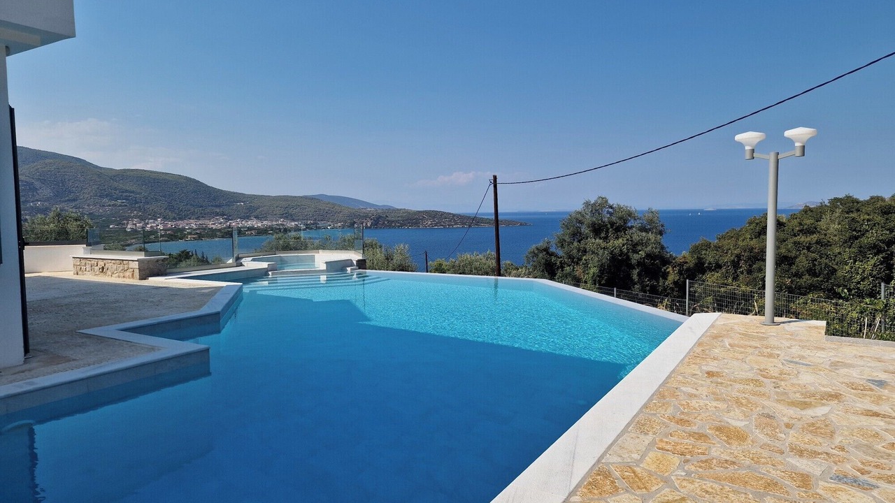 Photo of Outdoor in Melissopetra