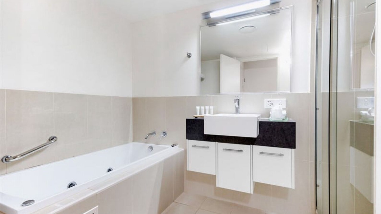Photo of Bathroom in Urangan