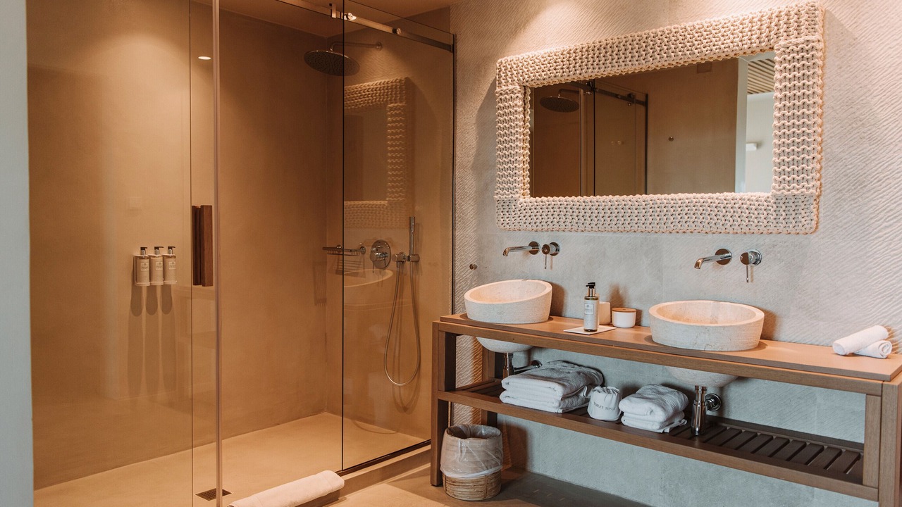 Photo of Bathroom in Agios Stefanos