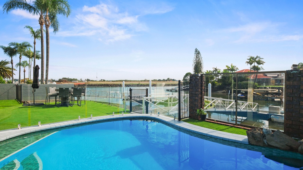 Photo of Outdoor in Newport
