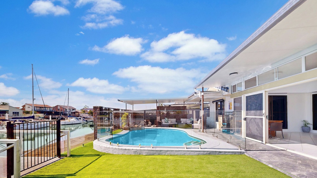 Photo of Outdoor in Newport