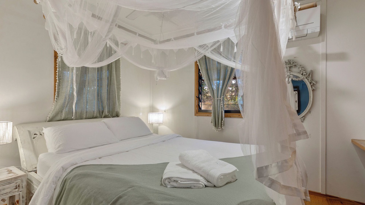 Photo of Bedroom in Doonan