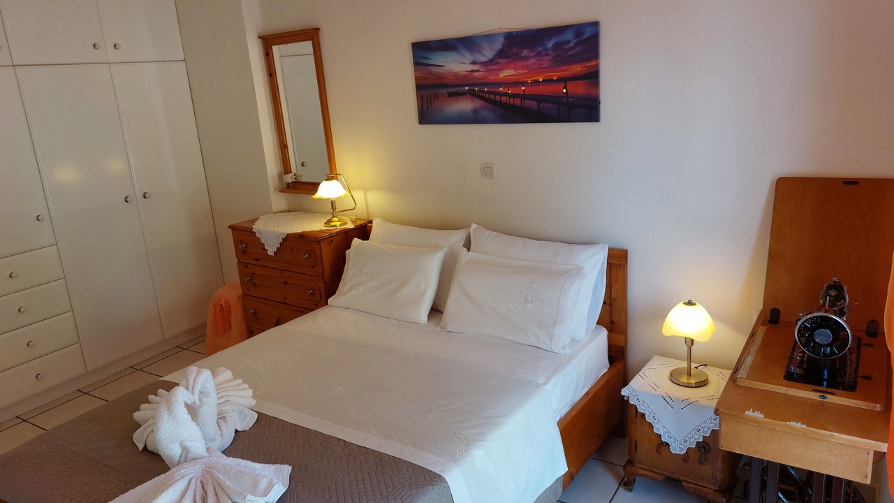 Photo of Bedroom in Itea