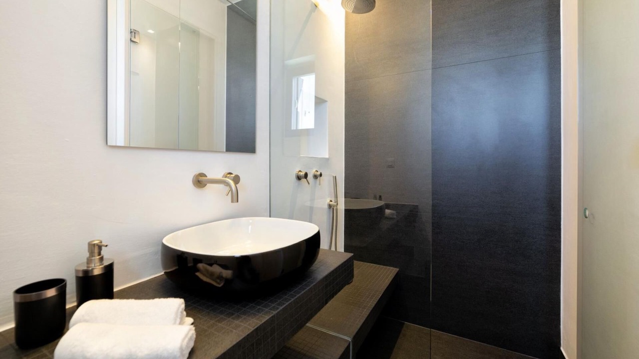 Photo of Bathroom in Paros