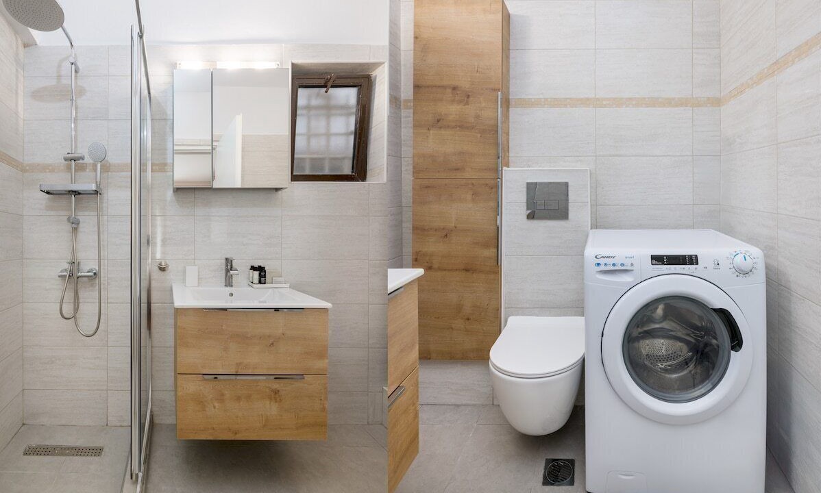 Photo of Bathroom in Marousi
