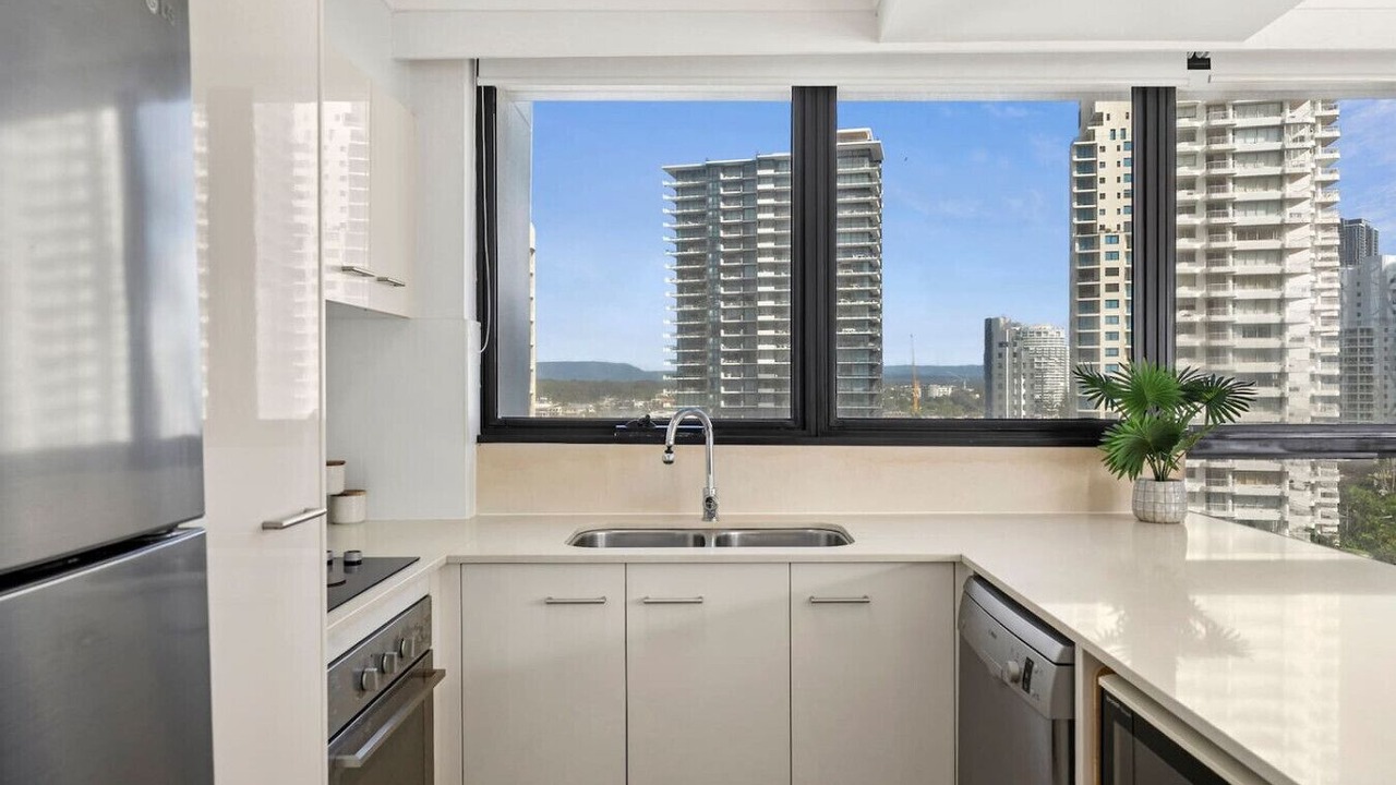 Photo of Kitchen in Main Beach