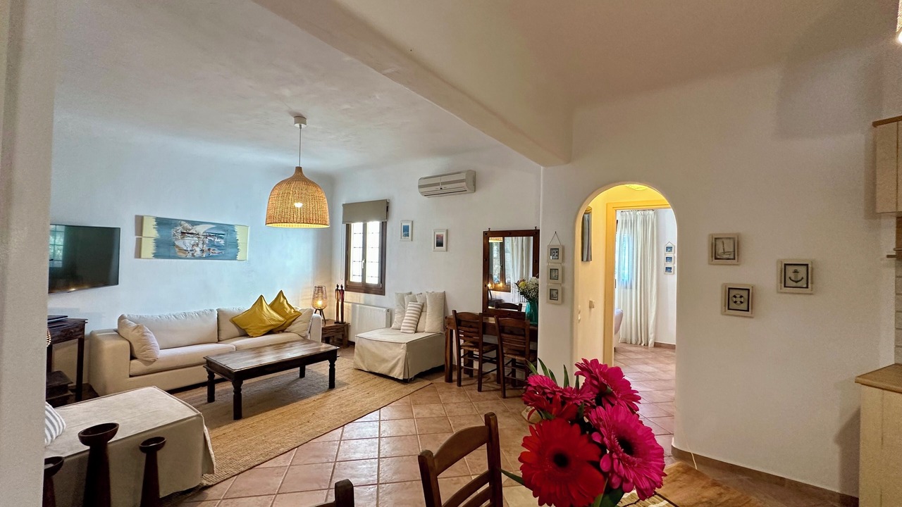Photo of Bedroom in Plintri