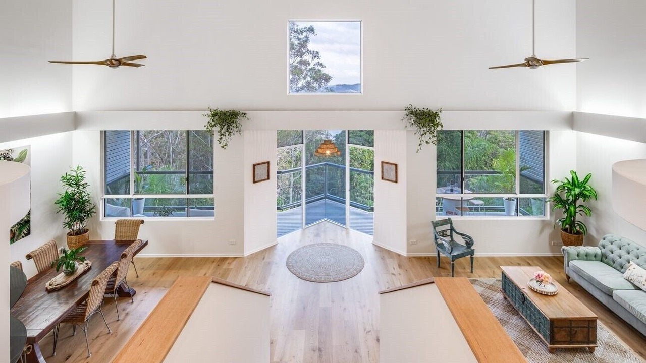 Photo of Livingroom in Burleigh Heads