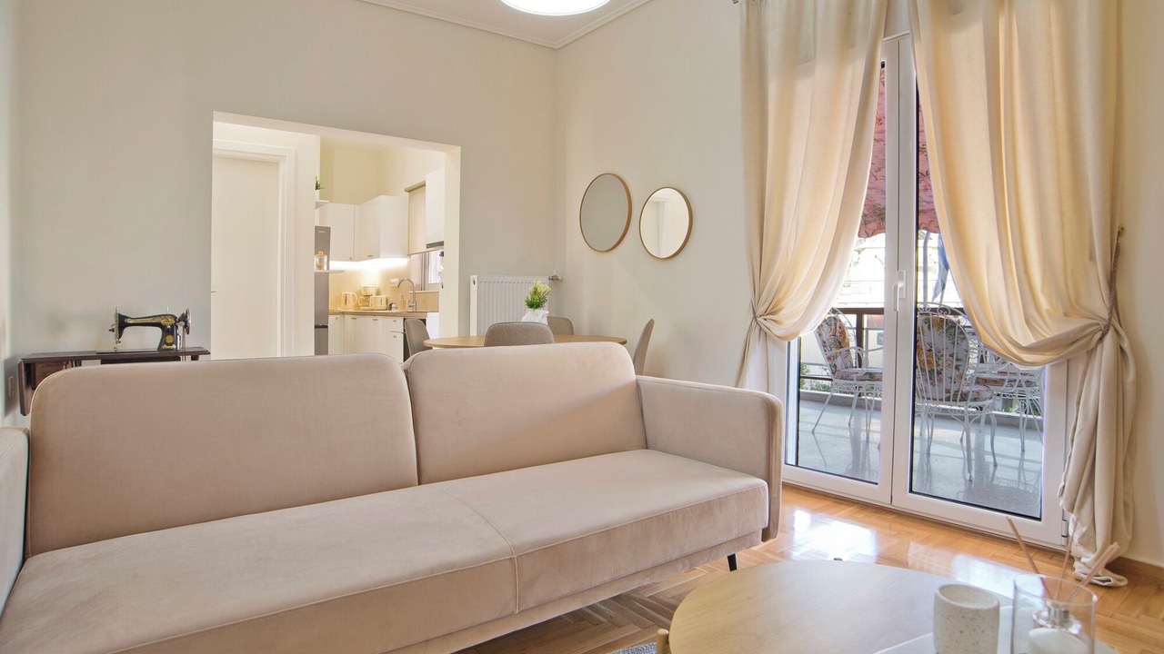 Photo of Livingroom in Neos Kosmos