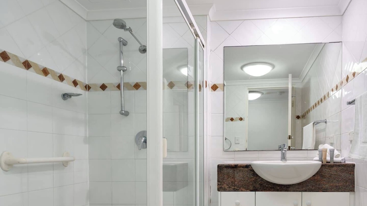 Photo of Bathroom in Main Beach
