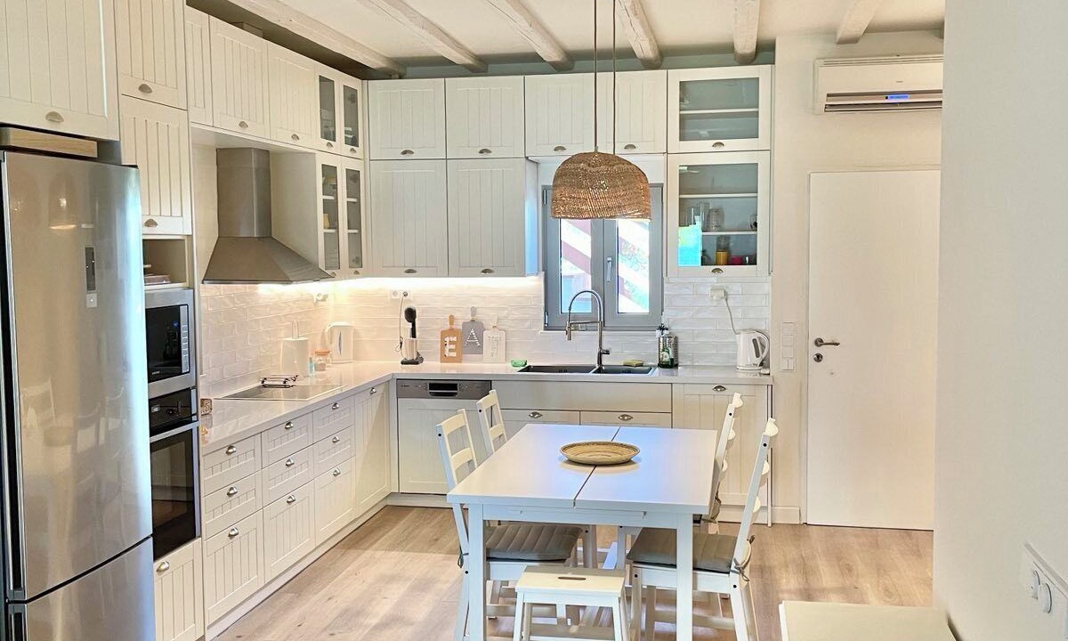 Photo of Kitchen in Malakonta