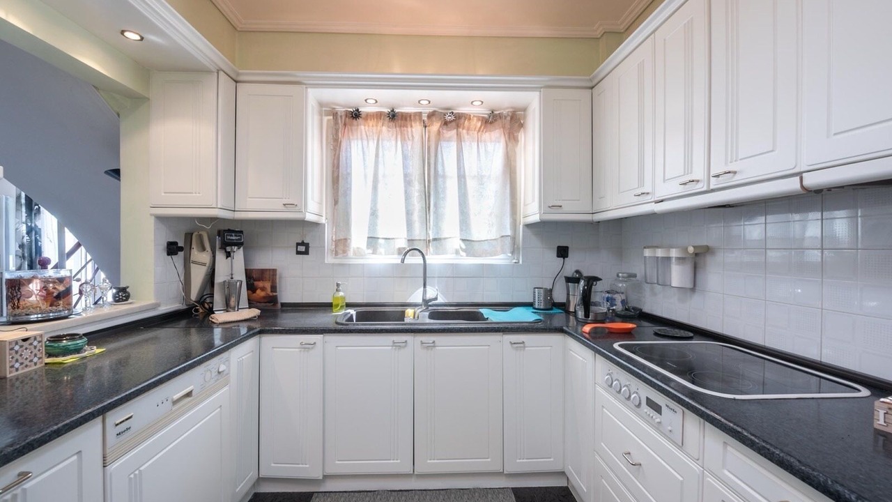 Photo of Kitchen in Assos-Lechaio
